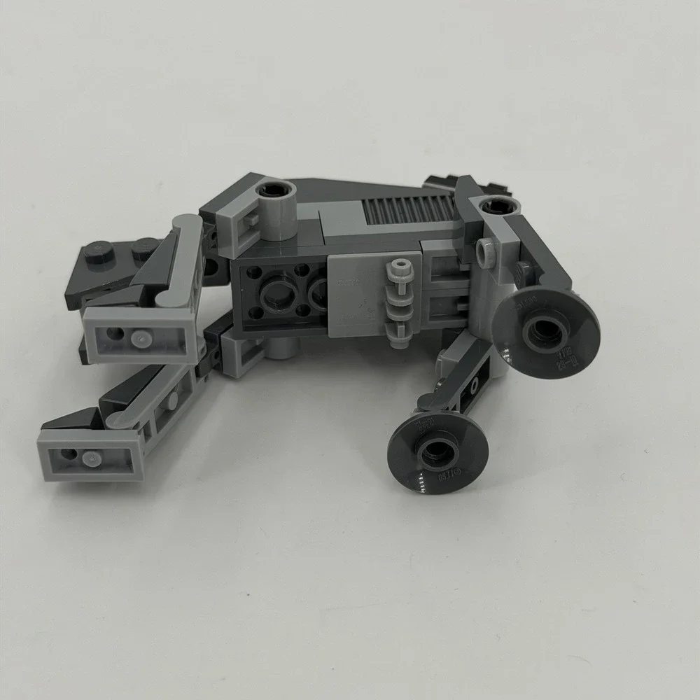 Retired Star Wars Lego Millennium Falcon AtAt Walker Microfighter Complete